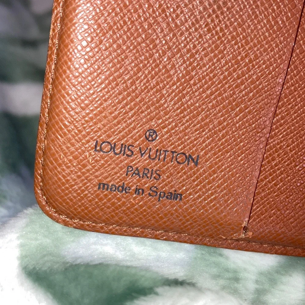 Louis Vuitton Brown Monogram Compact Wallet with Gold Hardware. Authentic. - Picture 9 of 16